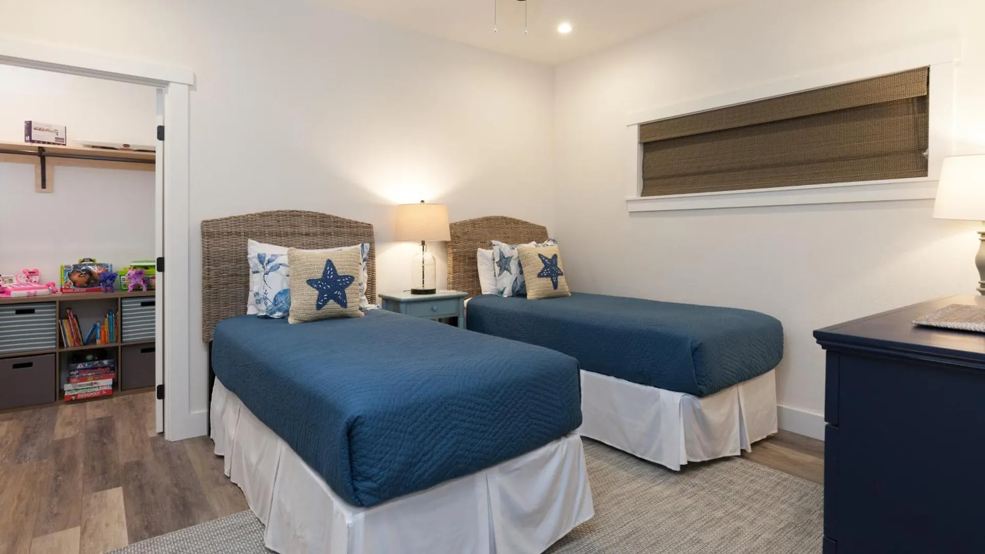 Nyaraló Aloha Spirit Ainamalu 4Br Home With Outdoor Living Room And Pool Waikoloa